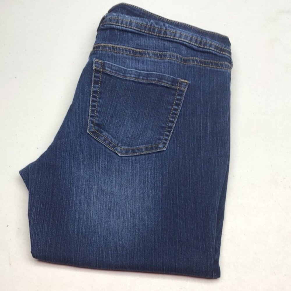 REVOLUTION JEANS DENIM CAPRIS 33x21 ⭐️